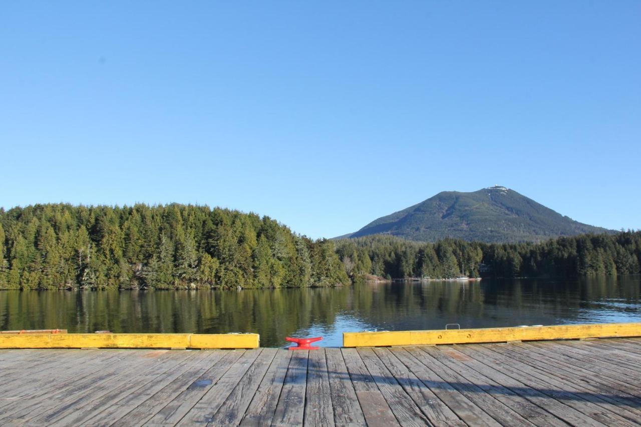 Great Condo In Excellent Location - Waterfront Building - Seaside Ucluelet Exterior photo