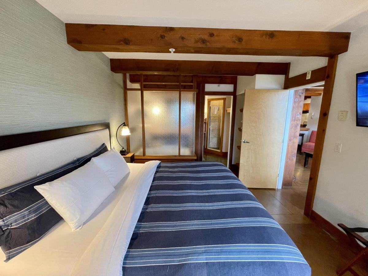 Great Condo In Excellent Location - Waterfront Building - Seaside Ucluelet Exterior photo