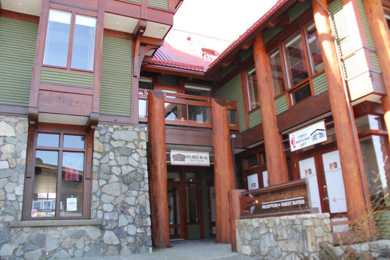 Great Condo In Excellent Location - Waterfront Building - Seaside Ucluelet Exterior photo